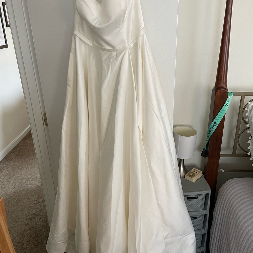 Satin Ivory Strapless Wedding Dress w/ Slit